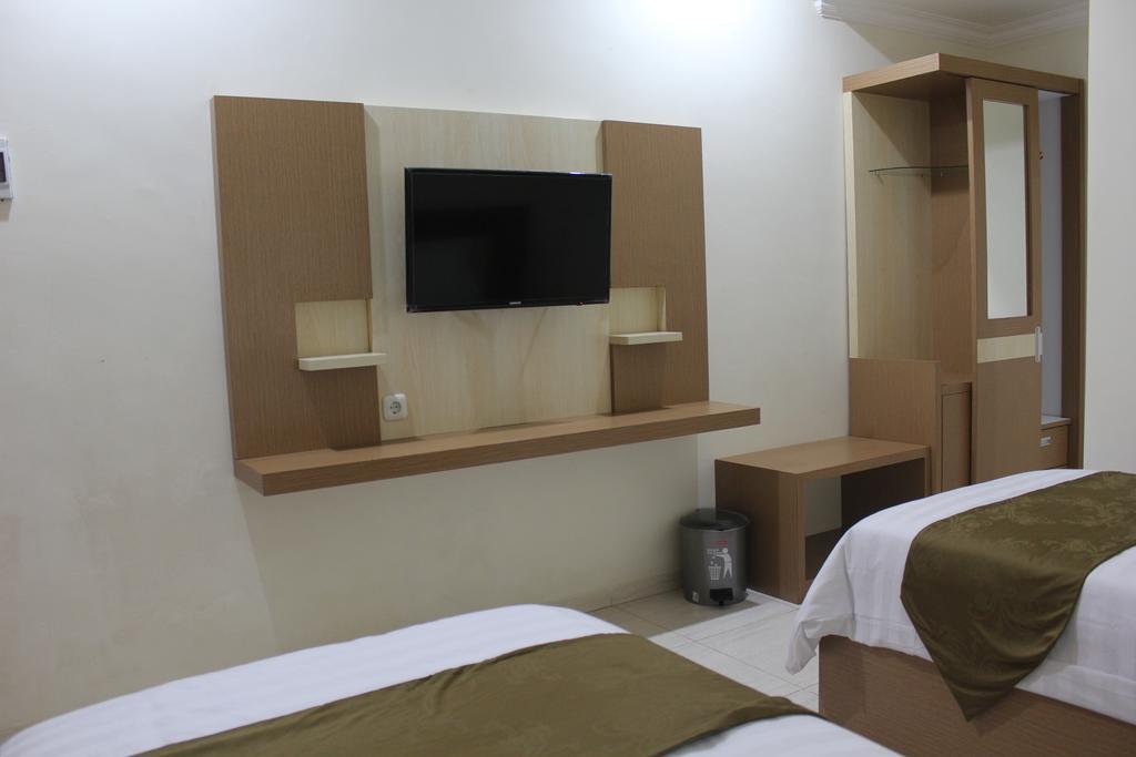 Morse Guest House Malang Ngoại thất bức ảnh